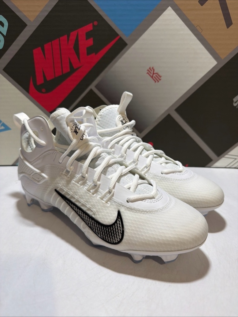Nike Huarache 9 Elite Mid LAX Lacrosse Cleats White Black - Picture 2 of 7